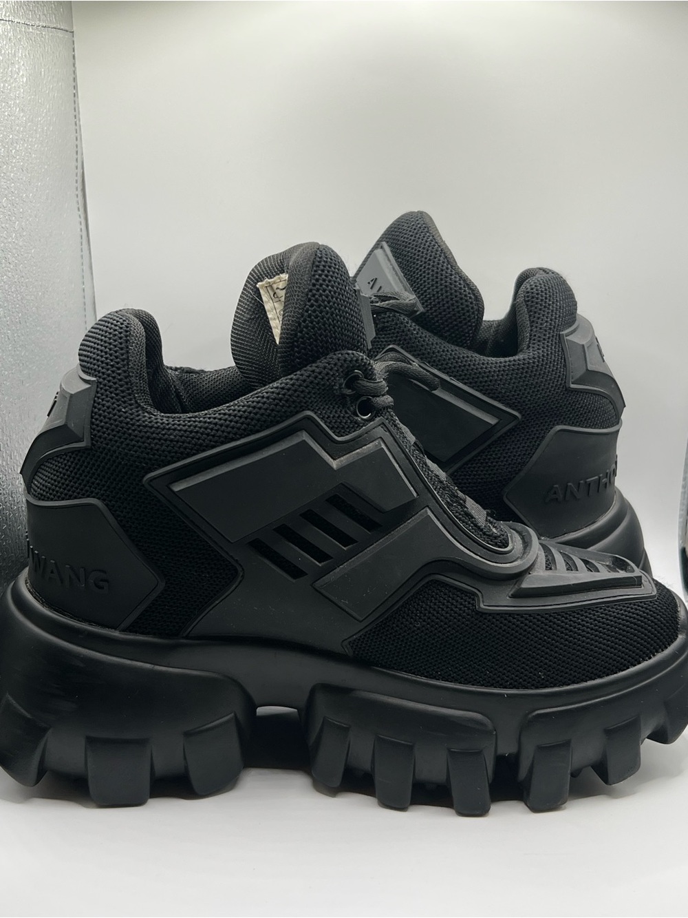 Men's Black Chunky Lace-Up Sneakers - Picture 6 of 12